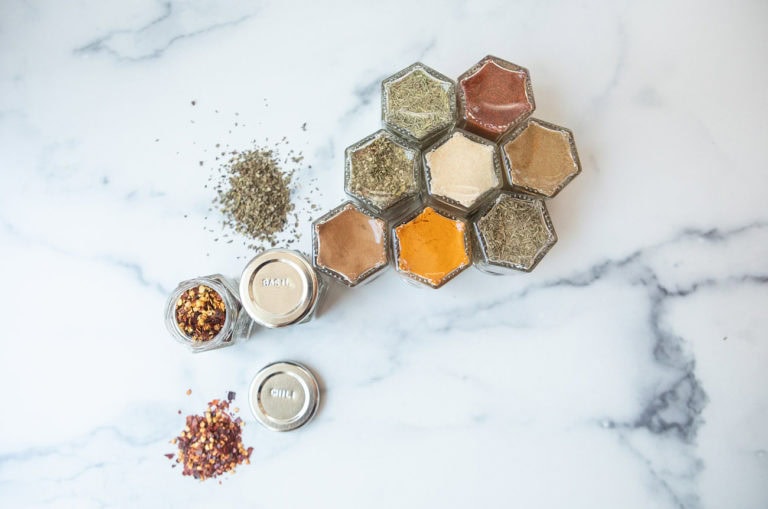 edible MAINE - Holding Spices in Plain Sight