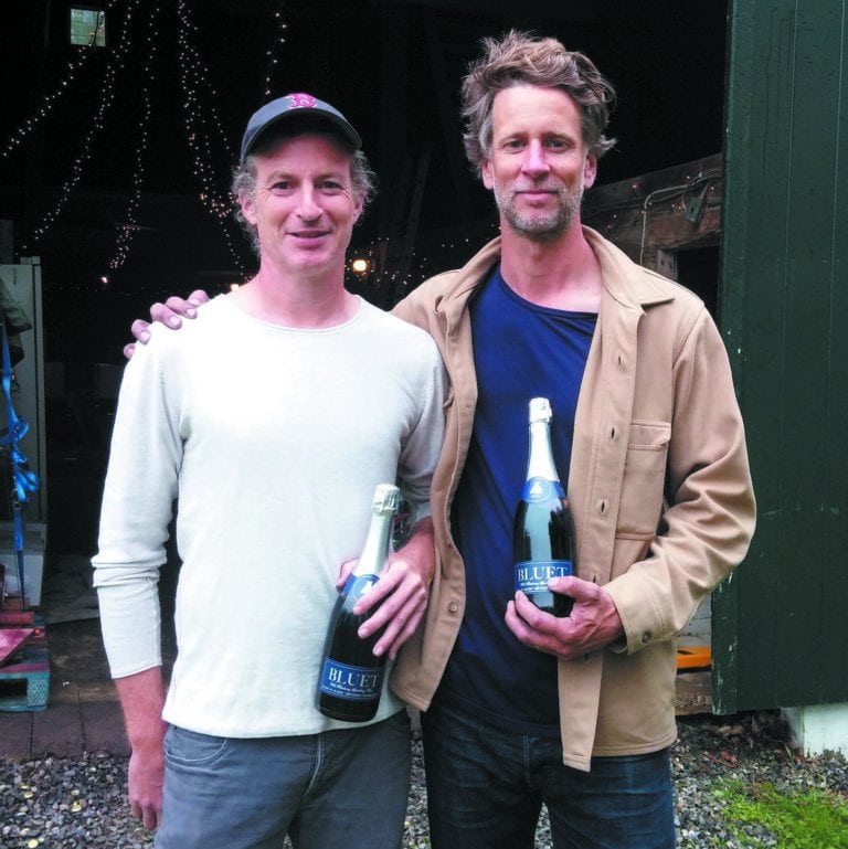 edible MAINE - Bubbles and Berries in Bottles and Cans