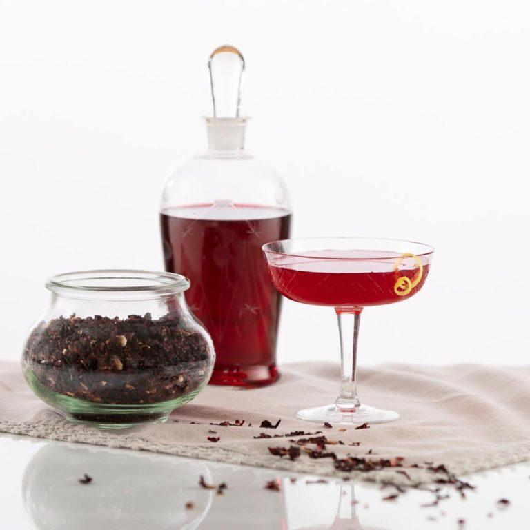 edible MAINE - Hibiscus ’75 Pitcher