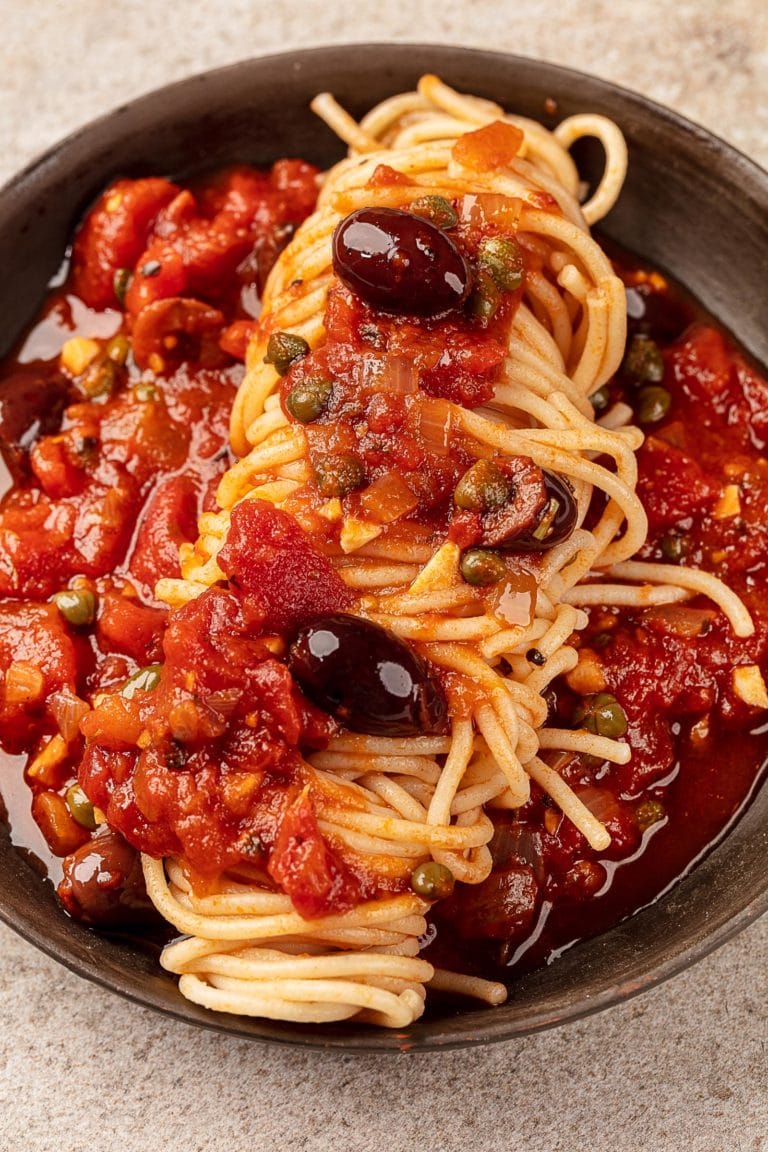 edible MAINE - Puttanesca Sauce