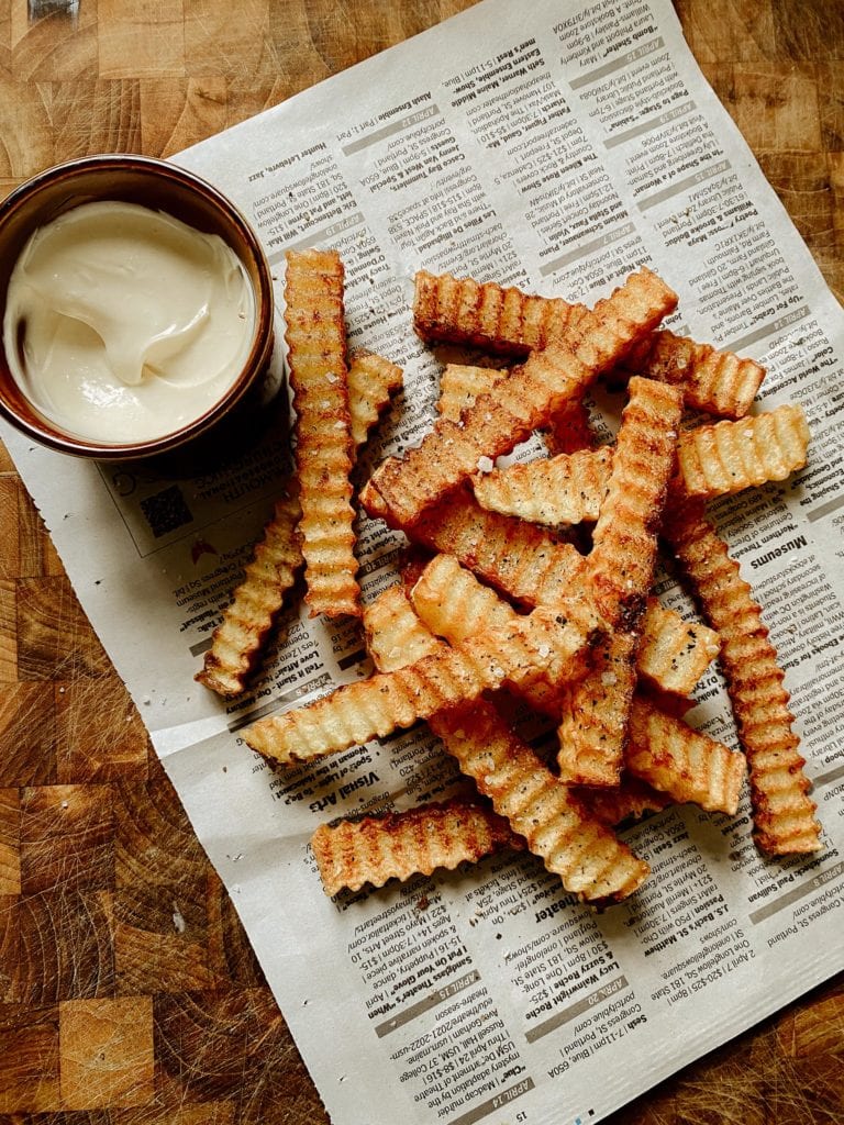 edible MAINE - Triple-Cooked Pier Fries With Malt Vinegar Aioli