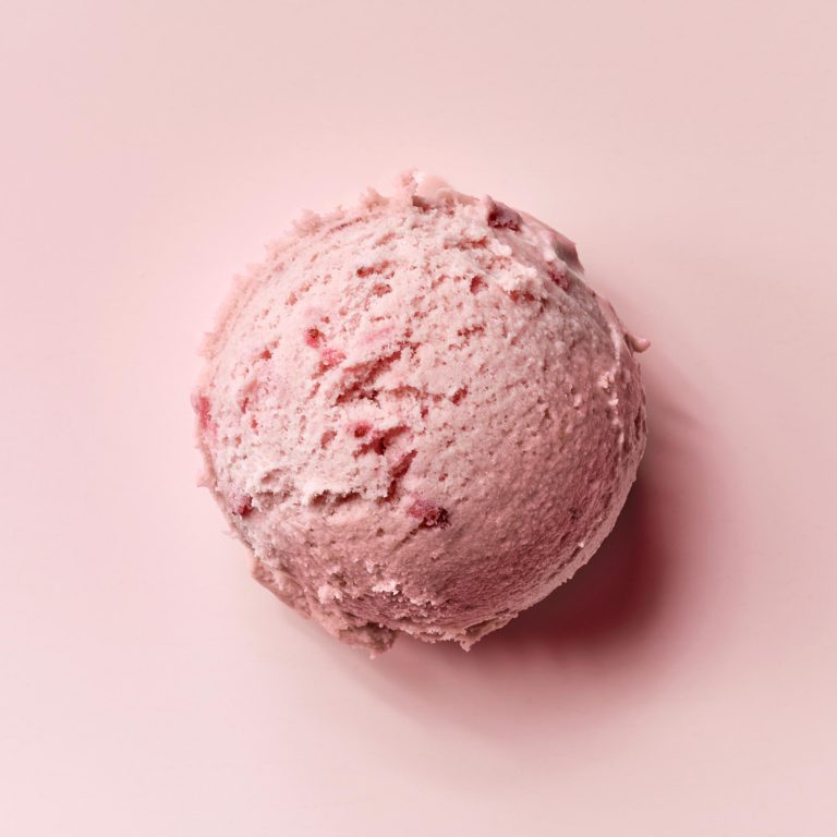 edible MAINE - Strawberry Ice Cream