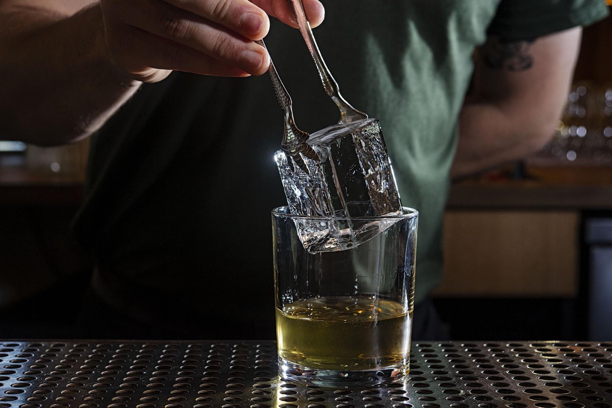 edible MAINE - Ice, Ice Baby: Bespoke Cubes Are So Cool, So Cool