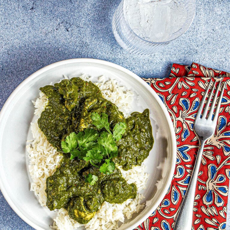 edible MAINE - Spinach Saag with Chicken or Paneer