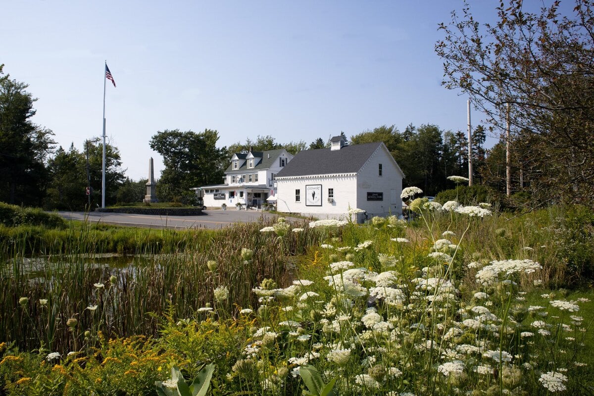 edible MAINE - Southport’s Storied General Store